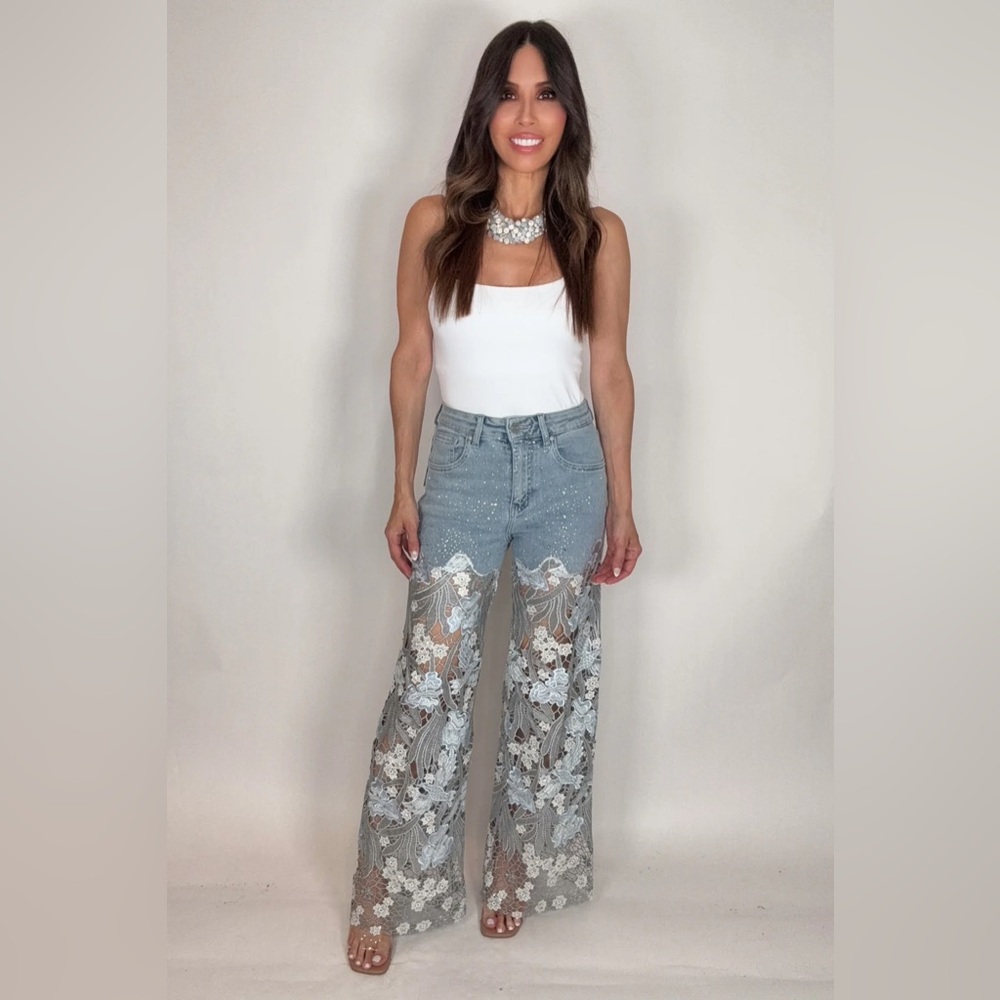 Floral denim lace crochet embellished high rise flare pants boho wide leg jeans - Picture 5 of 6